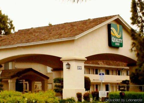 Quality Inn Стоктън Екстериор снимка